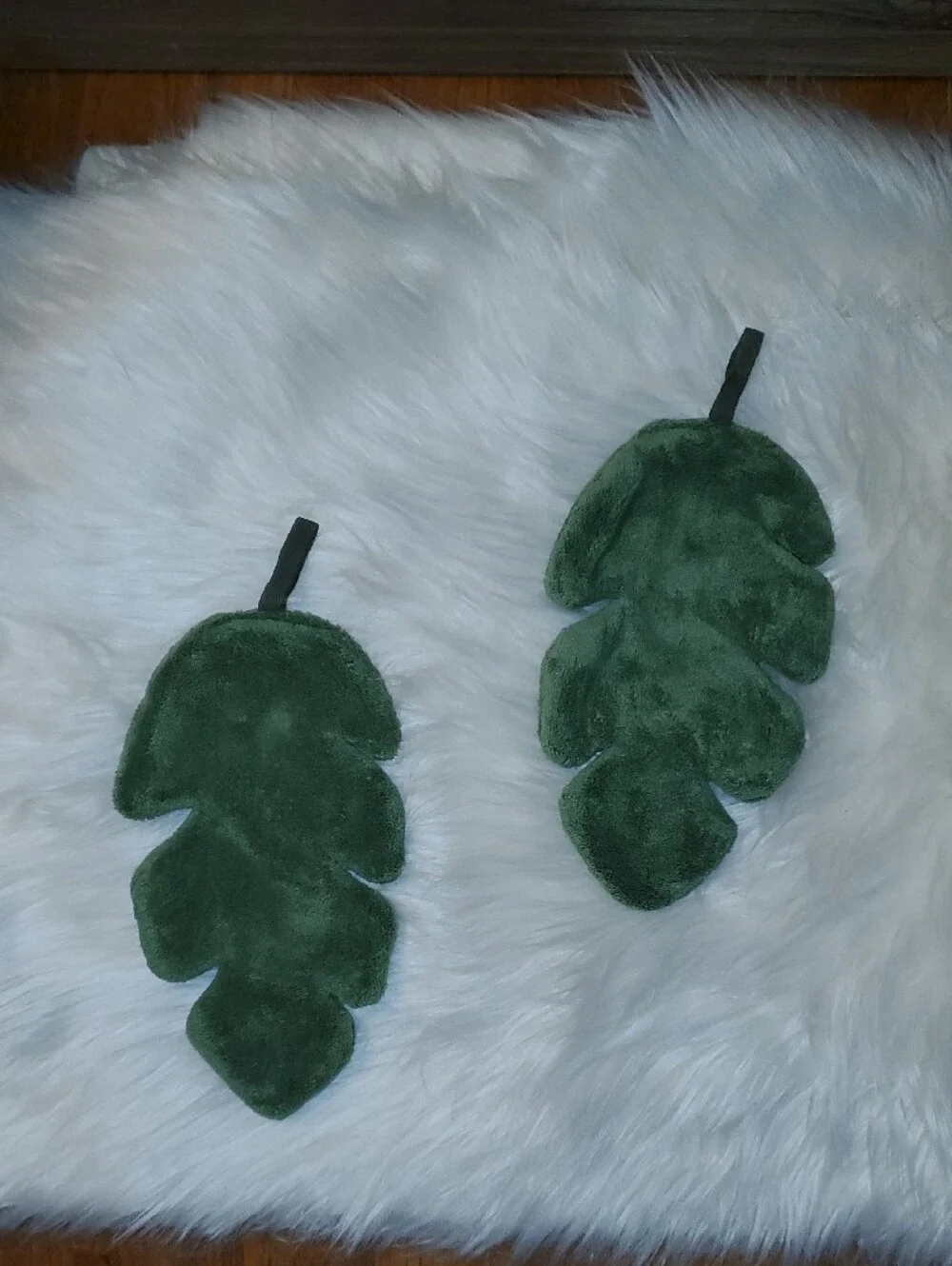 Tropical Leaves Hand Towels